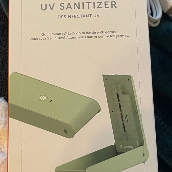 TECH Candy UV Sanitizer In Mint Green - Picture 7 of 15